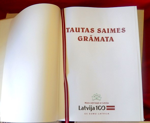 Aicina veikt ierakstu Latvijas Tautas saimes grāmatā